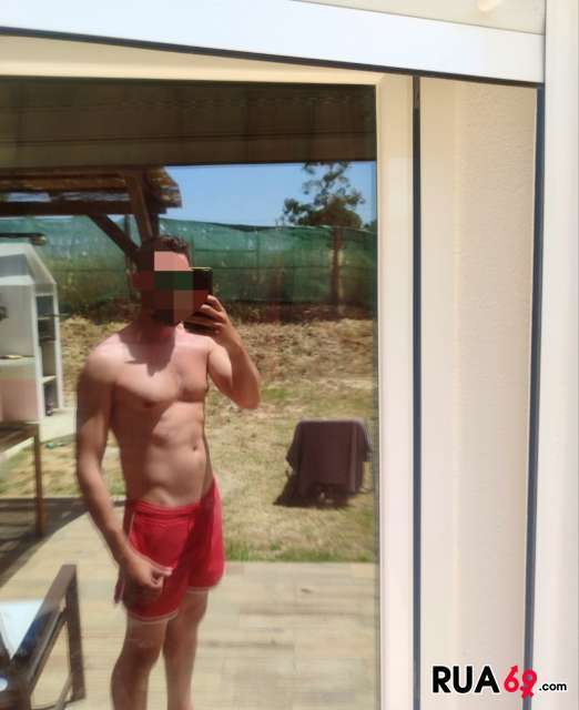 Sou Homem Procuro ParceirA Sexual Secreta dou ajuda finan 963728407 MSG Whatsapp 522