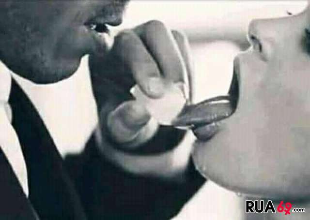 Amizade com mulher ou casal  640