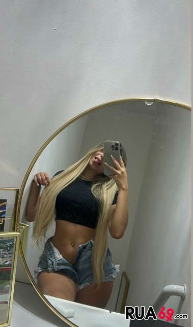 Safadinha loirinha  379