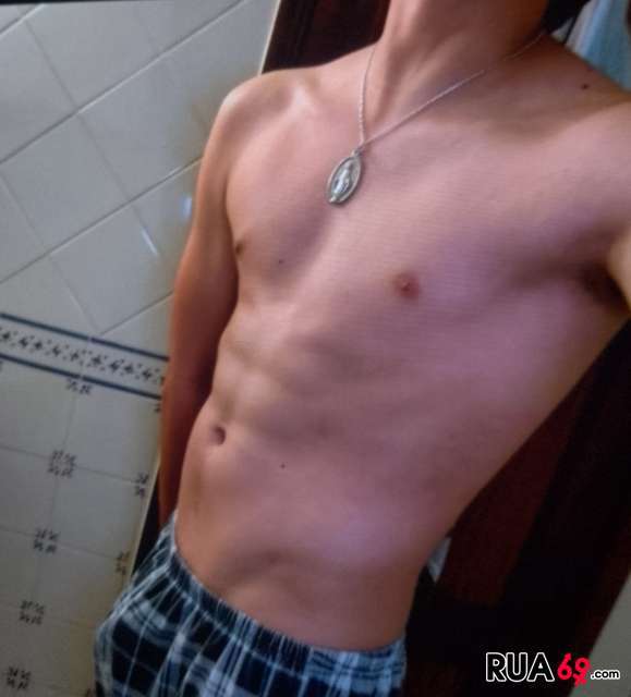 Procuro mulher para Aventura  579
