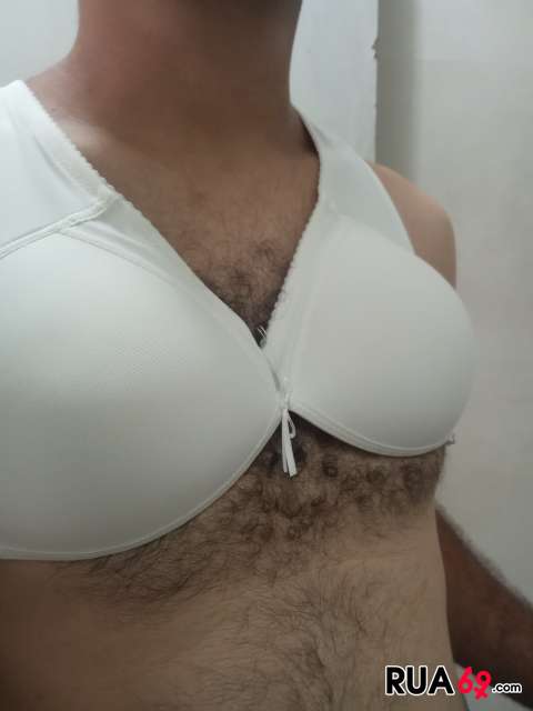 Procuro casal dominante ou homem dominador  480