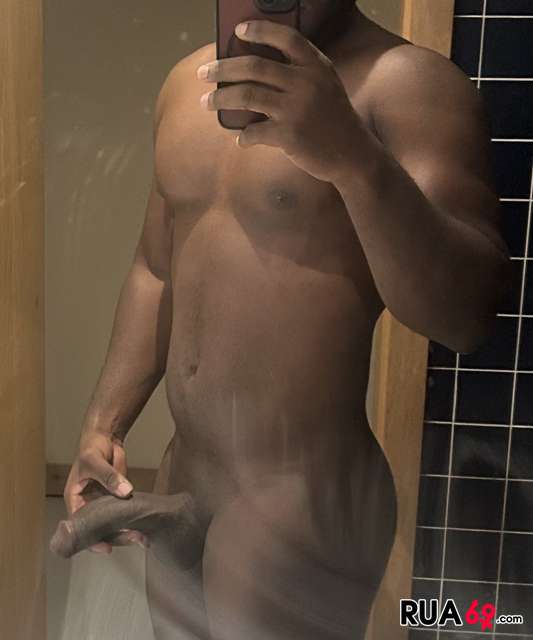Sou jovem 27 anos estou disponível hoje 965540752 para mulher ou casal 533
