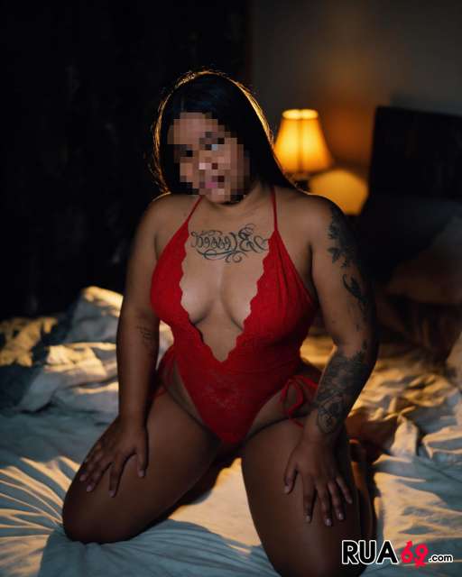 963039161 vem se deliciar com essa morena gostosa 512